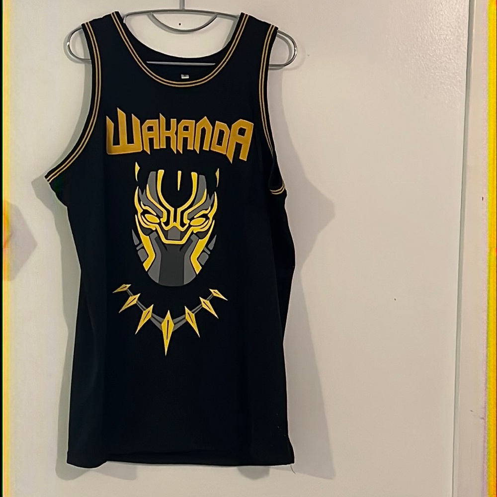 Wakanda Jersey size M
